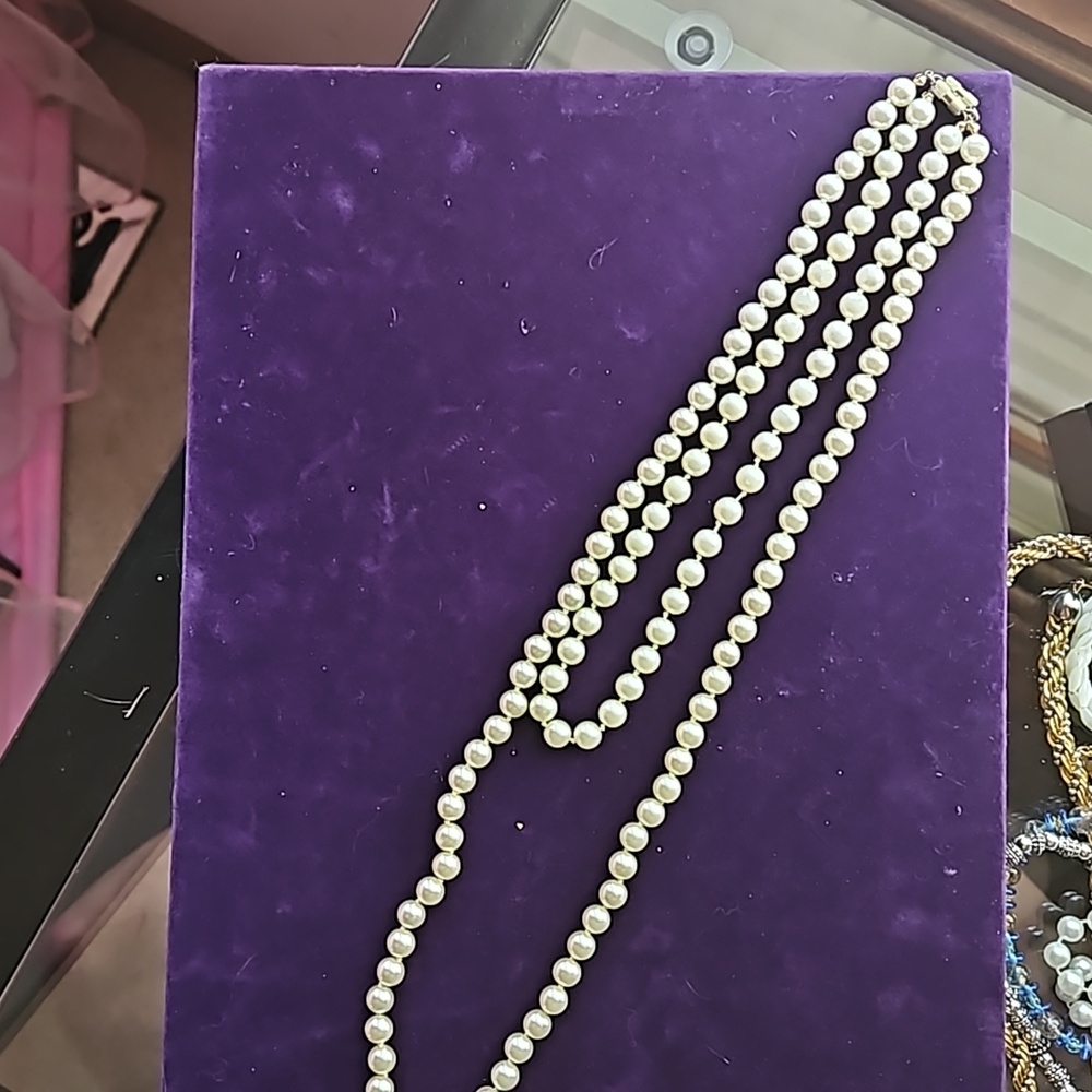 Hand-knotted faux pearl necklaces